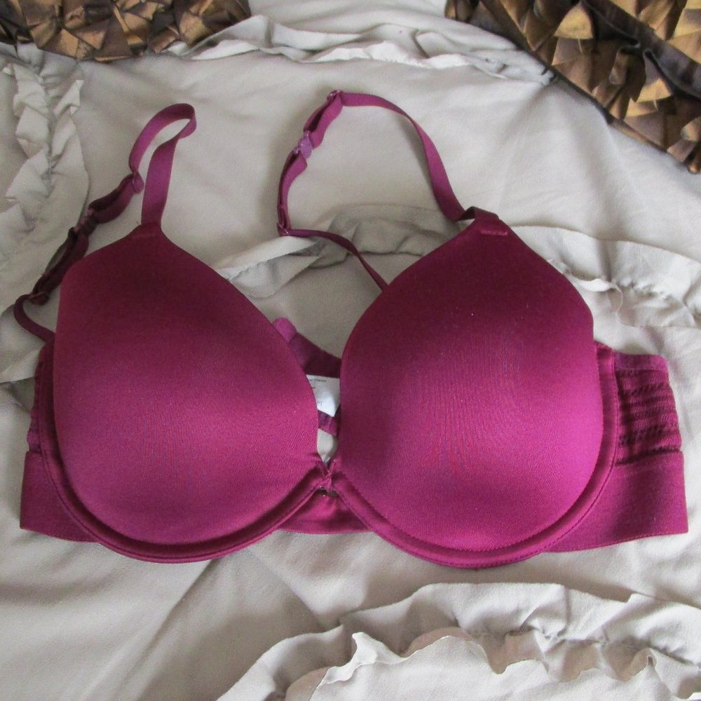 NWOT lightly lined bra